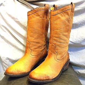 Jessica Simpson cowgirl boots